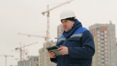 Foreman ile yastık büyük inşaat projesi