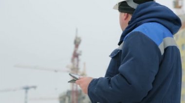 Foreman ile yastık büyük inşaat projesi