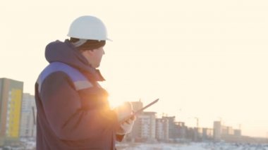 Foreman'ın büyük inşaat Projesi'nde tablet ile