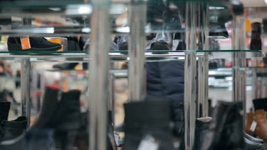 Bot ayakkabı, raflarda saklamak