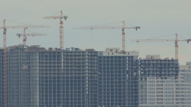 Byggande av flervåningshus. Tidsfrist. — Stockvideo
