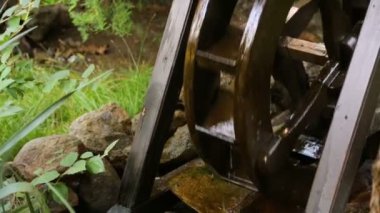 Süs olarak su çarkı