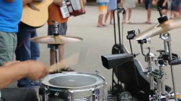 बुल्गारिया में सड़क संगीतकारों — स्टॉक वीडियो