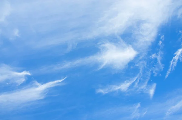 Blue sky with clouds. — Stock Photo, Image