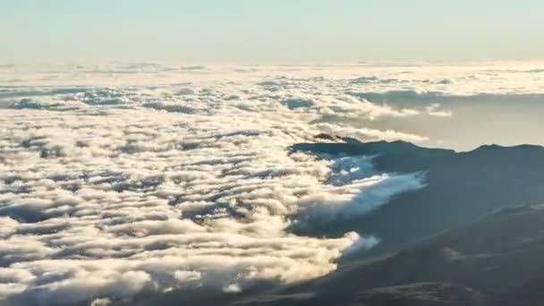 Molnet havet i nationalparken av Teide — Stockvideo