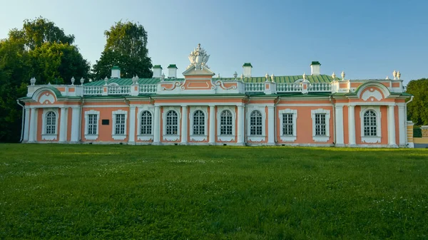 Кухонный сарай в усадьбе Кусково — стоковое фото