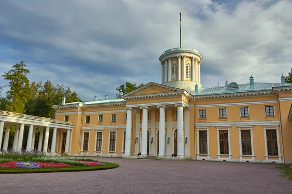 Arkhangelskoye Emlak, Rusya Federasyonu