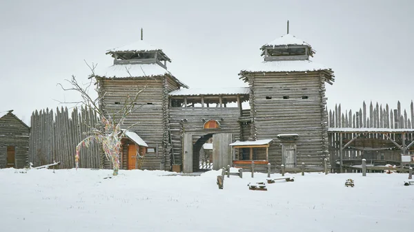 Suzdal, Rusya - 5 Kasım 2016: Shhurovo antik yerleşim M
