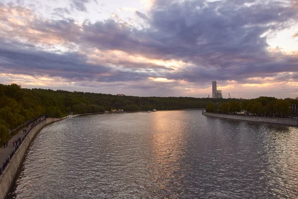Gün batımında Moskova Cityscape