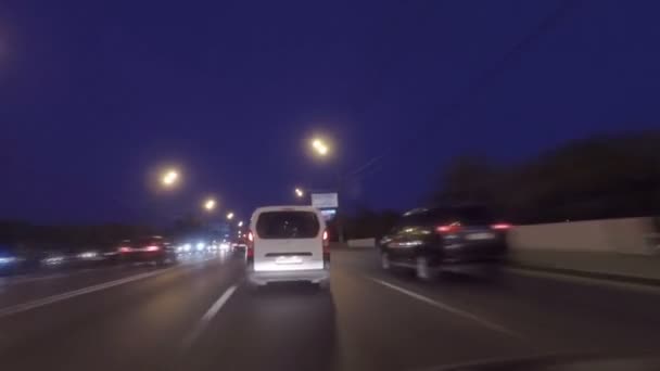 Moscou Russie Août 2017 Mouvement Voiture Circulation Routière Ville Nuit — Video