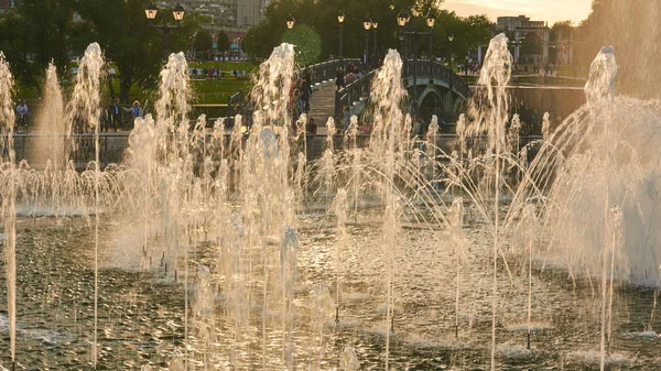 Fountain at sunset — Stock Photo, Image