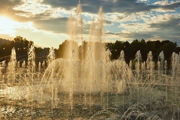 Fountain at sunset — Stock Photo, Image