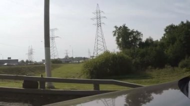 Arabayı Kavşağı arasında hareket eder.