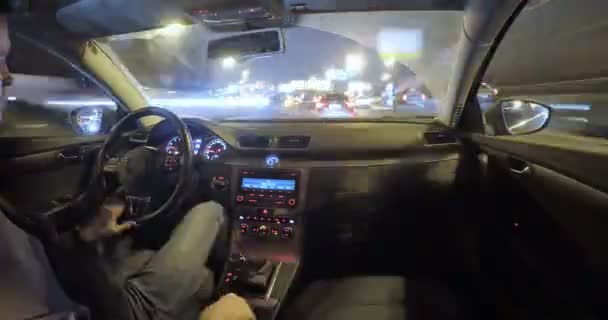 Tempo Gravação Lapso Condução Tráfego Cidade Noite Vista Interior Carro — Vídeo de Stock