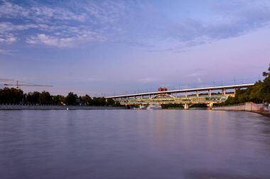 Cityscape alacakaranlıkta