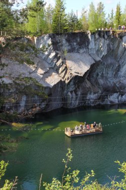 Ruskeala 'daki mermer ocağı.