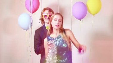 kaç fotoğraf çektir aşık içinde