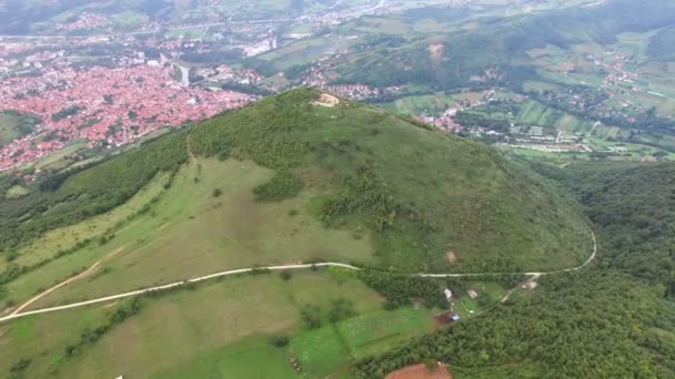 Vue aérienne des pyramides bosniaques 