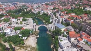 Mostar şehir Neretva Nehri üzerinde
