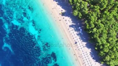 Zlatni rat Plajı Brac Adası  