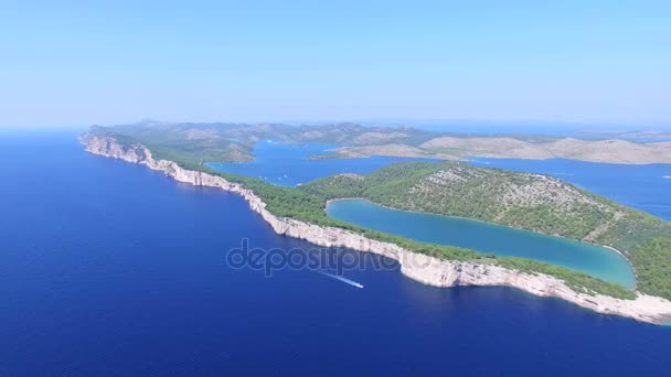 Salty lake of Dugi otok — Stock Video