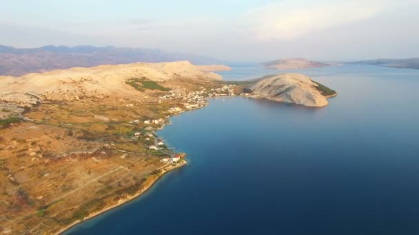 Appartamenti per turisti sull'isola di Pag — Video Stock