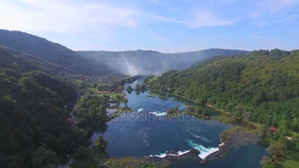 Cascades de la rivière Una, Bosnie — Video