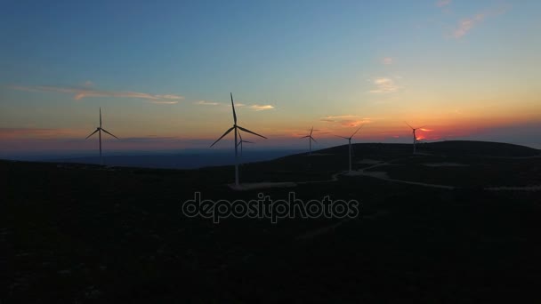 Windmills for the production of renewable energy — Wideo stockowe