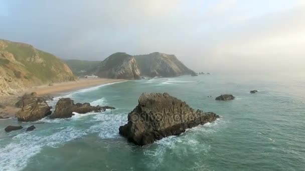 Praia da Adraga názory na pobřeží — Stock video