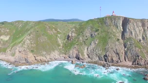 Vista al mar del faro en Cabo da Roca — Vídeos de Stock