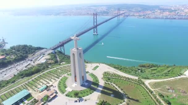 Cristo Rey con vistas a Lisboa — Vídeo de stock