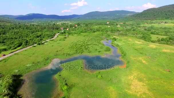 Jesenica 川、クロアチア地域リカ — ストック動画