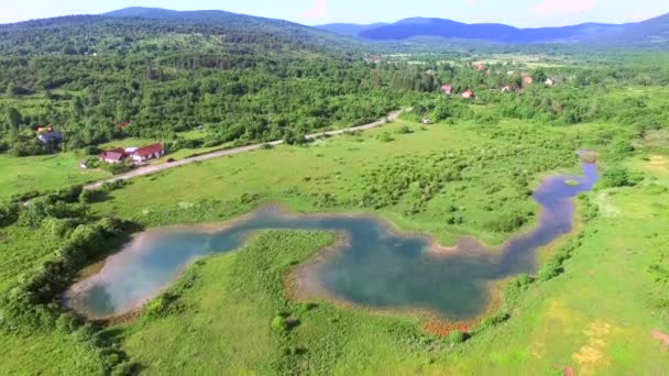 Jesenica river, kroatiska regionen Lika — Stockvideo