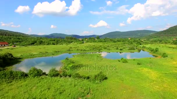 Река Есеница, Хорватский регион Лика — стоковое видео