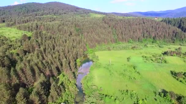 Jesenica river, kroatiska regionen Lika — Stockvideo