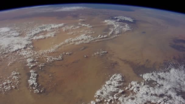 Земля вращается из космоса — стоковое видео