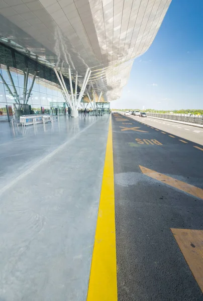 Ankunftsterminal am franjo tudjman flughafen — Stockfoto