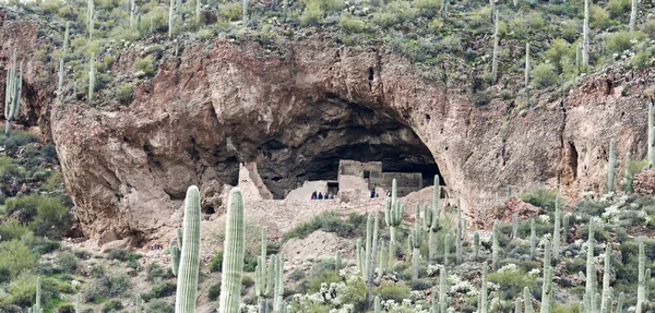 Lägre Cliff bostaden på Tonto National Monument — Stockfoto