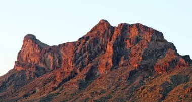 Bir Picacho Peak State Park Dawn Shot, Arizona