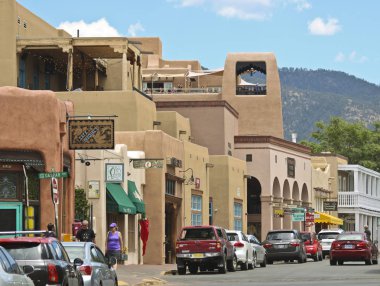 Bir göz aşağı su Street, Santa Fe