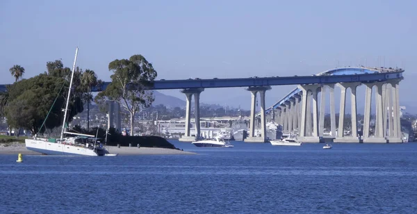 Uma vista do extremo sul da ponte San Diego-Coronado — Fotografia de Stock