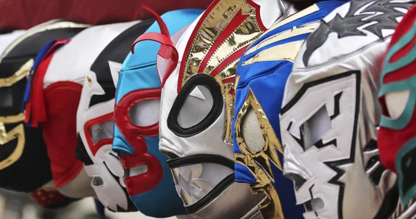 Bir çizgi Lucha Libre Luchador maskeler