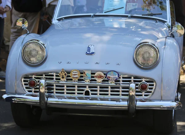 Un Triunfo TR3 Disparo en una Exposición de Coches Vintage en Santa Fe — Foto de Stock