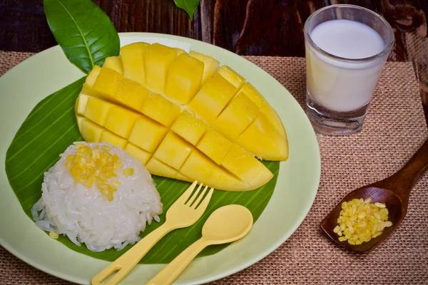 Mango Lepkavá Rýže Moučník Thajské Potravin — Stock fotografie