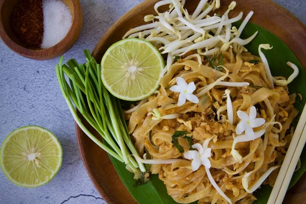 Almofada Tailandesa Com Ovos Comida Tailandesa Popular — Fotografia de Stock