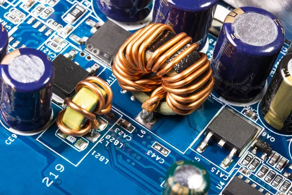 Computer hardware. Pulse source circuits — Stock Photo, Image