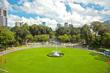 Yeniden Birleştirme Sarayı, Ho Chi Minh Şehri, Vietnam veya Bağımsızlık Sarayı 'ndan (Dinh Thong Nhat) görüş Güney Vietnam cumhurbaşkanının evi ve işyeriydi..