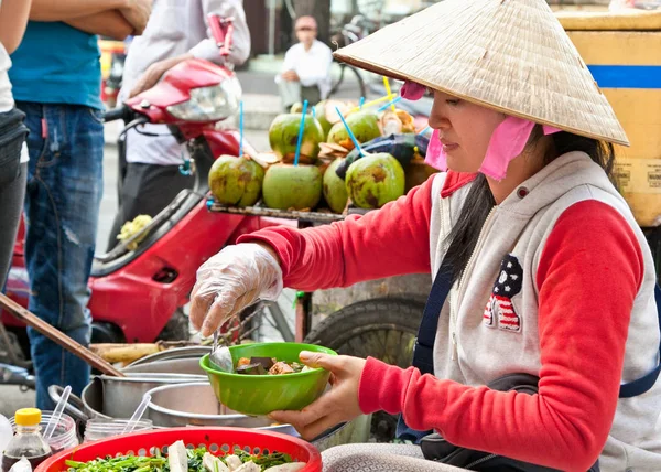 Chi Minh Vietnam November 2013 Street Food Verkoper Straat Van — Stockfoto