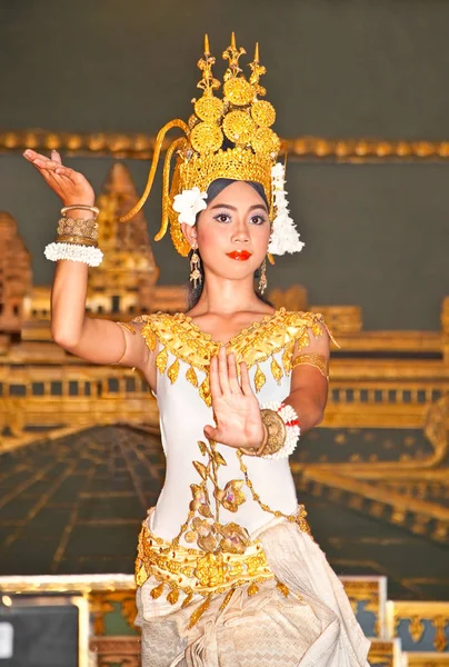 Siem Reap Cambodia Nov 2013 Khmer Classical Dancers Performing Traditional — 스톡 사진