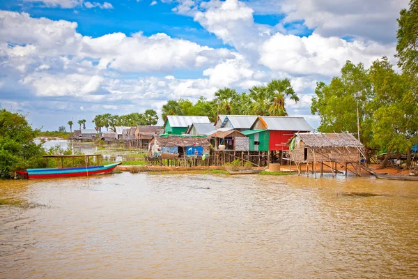 Pueblo Flotante Agua Del Lago Tonle Sap Camboya — Foto de Stock